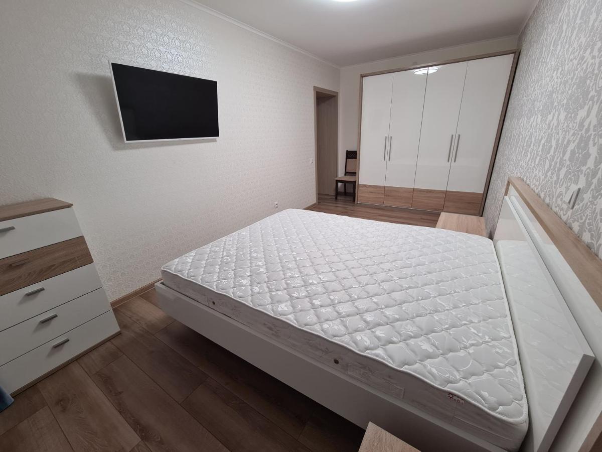 127-Avenue Apartment تشيرنيفتسي المظهر الخارجي الصورة